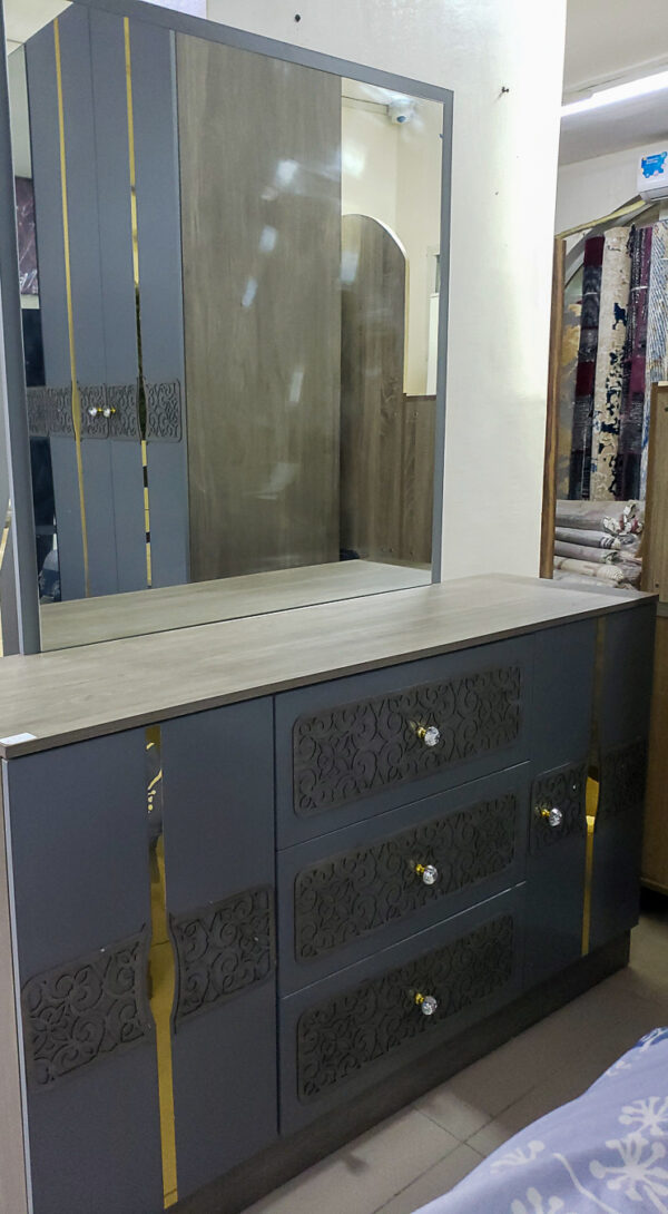 Chambre à coucher 1008